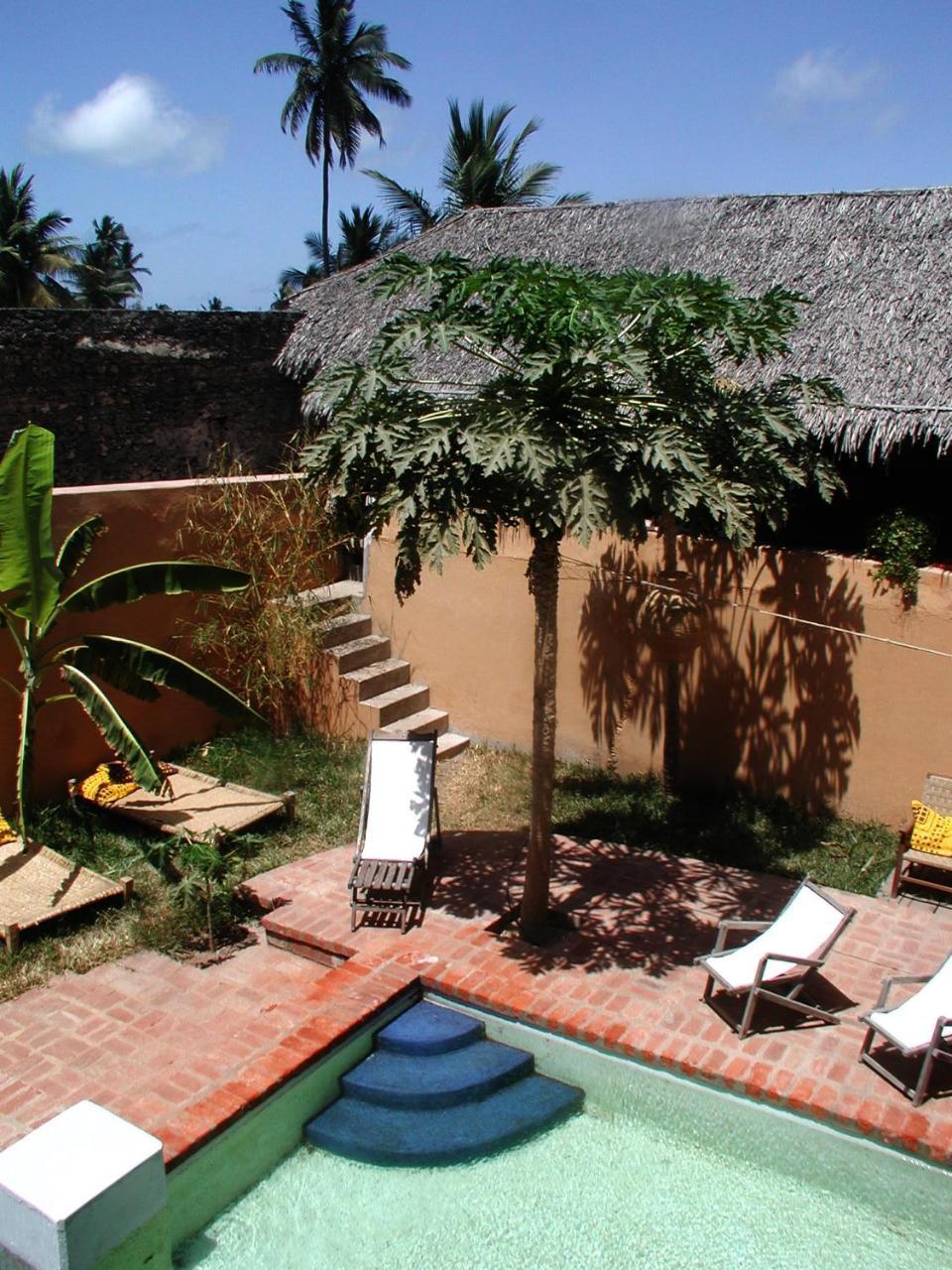 Patio Dos Quintalinhos - Casa Di Gabriele Bed & Breakfast Ilha de Mocambique Dış mekan fotoğraf