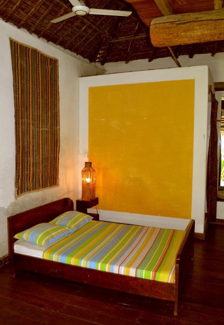 Patio Dos Quintalinhos - Casa Di Gabriele Bed & Breakfast Ilha de Mocambique Dış mekan fotoğraf